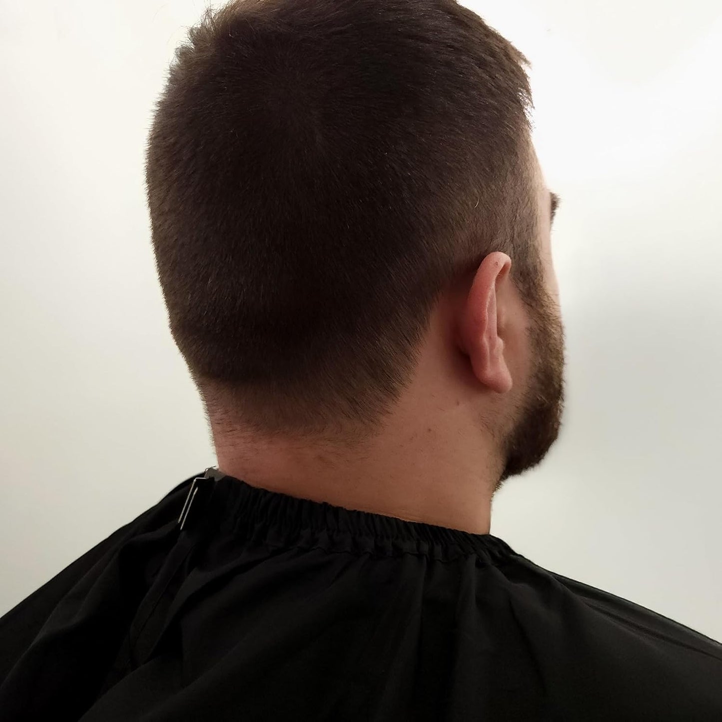 Professional Barber Water Resistant Hair Cutting Cape One Size